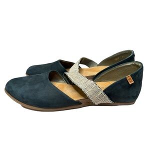 El Naturalista Women’s Blue Tan Flats Leather Insole Very Comfy Size 10 EU 41